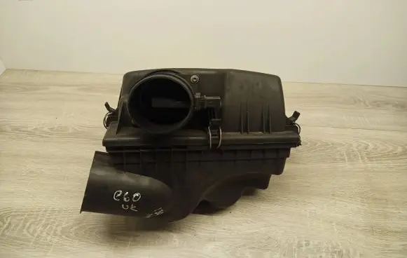 BMW 5 E60 E61 Mass air flow meter 7805415 0281002936