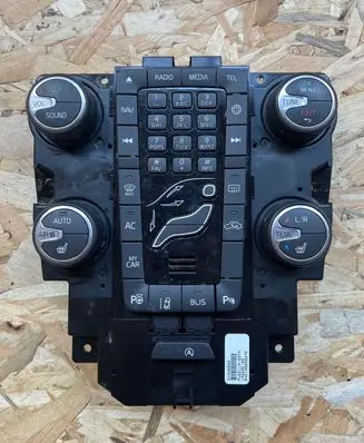 Volvo V40 Climate control unit 31346948 HU221100374