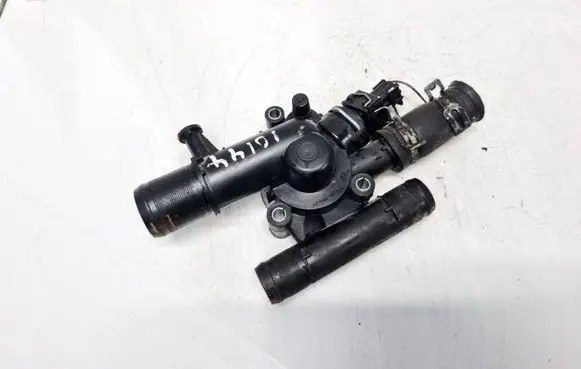 Suzuki Grand Vitara II Engine coolant pipe/hose