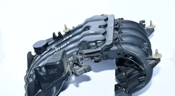 Volkswagen Golf IV Intake manifold 06A133206H