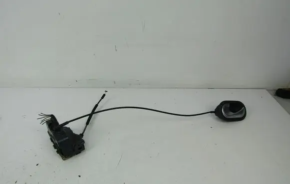 Renault Scenic II - Grand scenic II Rear door lock 