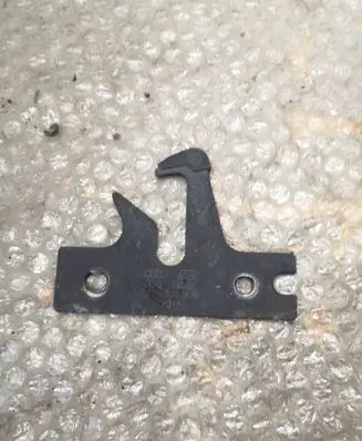 Audi A6 S6 C7 4G Engine bonnet/hood lock/latch loop/hook 4G0823485