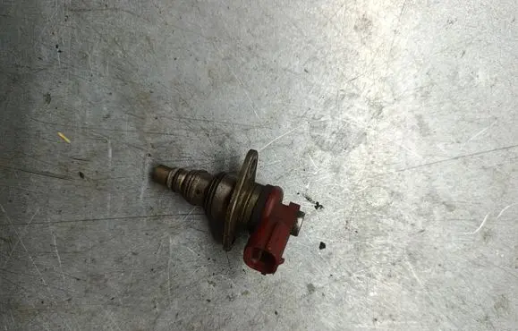 Opel Signum Fuel pressure regulator 