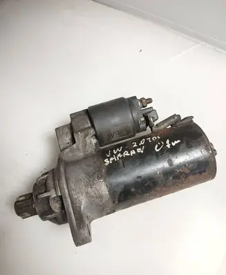 Volkswagen Sharan Starter motor 005831423