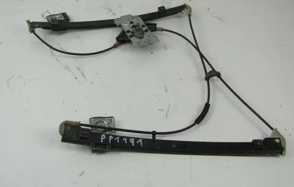 Volkswagen Golf III Front door manual window regulator 