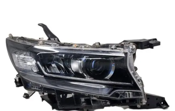 Toyota Land Cruiser (J150) Headlight/headlamp 8117160N20