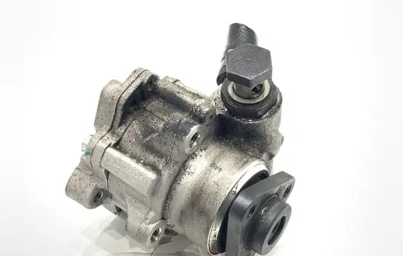 Audi A4 S4 B6 8E 8H Power steering pump