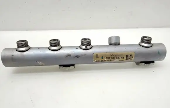 Volkswagen Touareg I Fuel main line pipe 059130089AB