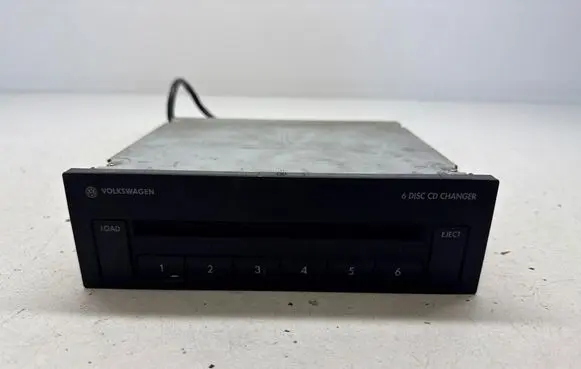 Volkswagen Golf IV CD/DVD changer 3B7035110