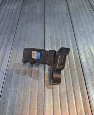 Opel Combo C Air pressure sensor 16258659 21724