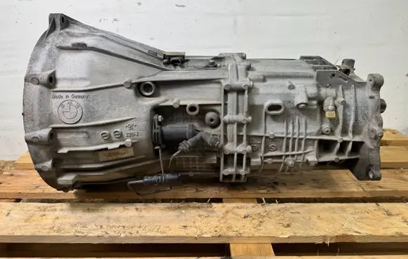 BMW X3 F25 Manual 6 speed gearbox 1089401053 1089401089 23007635776