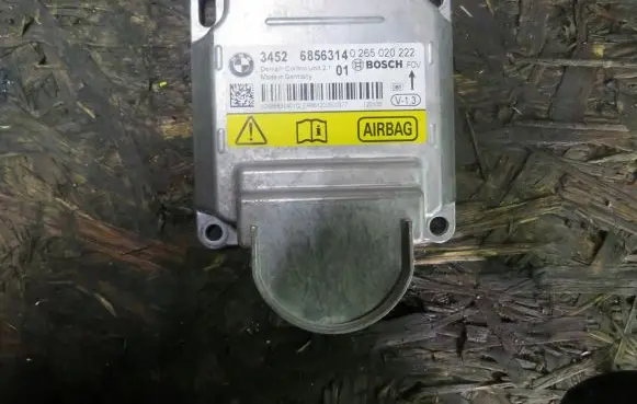 BMW 1 F20 F21 Airbag control unit/module 6856314