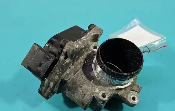 Volkswagen Touran I Throttle body valve 03L128063L IMPRK1588871