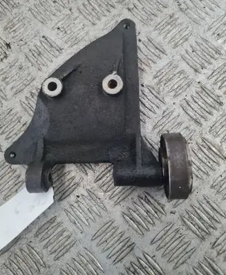 Audi A6 S6 C5 4B A/C compressor mount bracket 059260885F