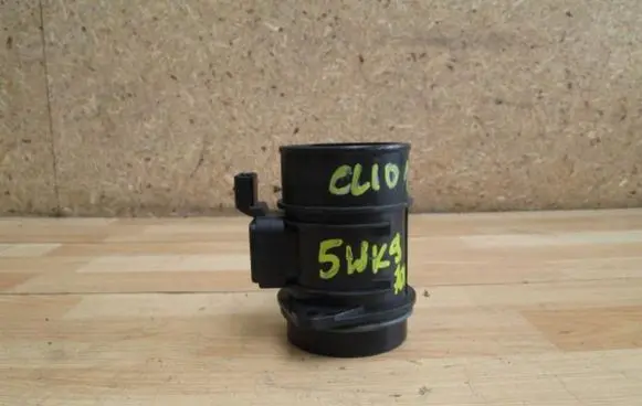 Renault Clio I Mass air flow meter