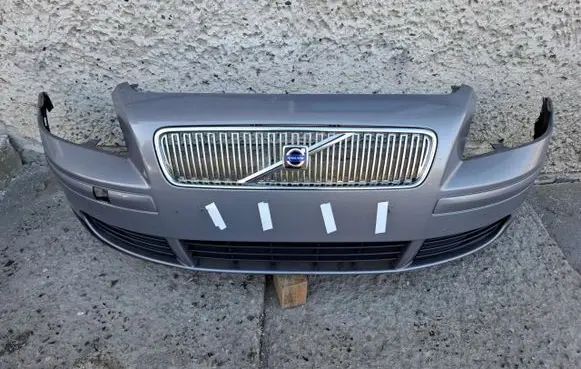 Volvo V50 Front bumper 