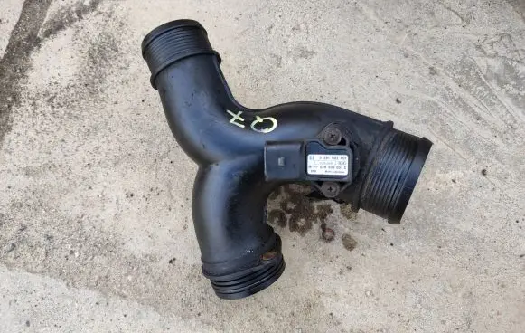 Audi Q7 4L Intercooler hose/pipe 7L6145770G 7L6145795