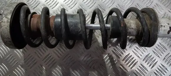 BMW 5 E60 E61 Rear coil spring