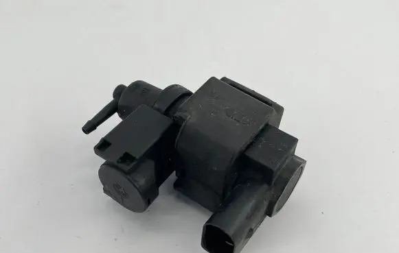 Audi A6 S6 C6 4F Turbo solenoid valve 059906629A 4252445