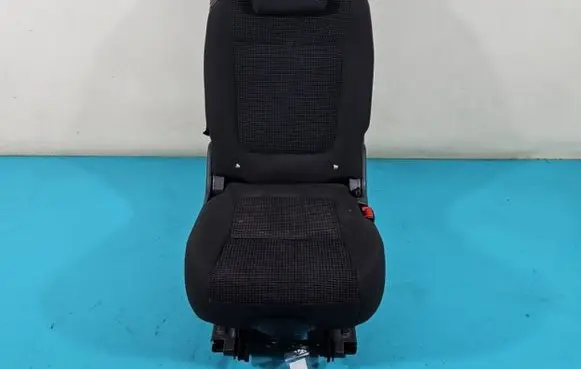 Peugeot 5008 Second row seats IMPRK1385840