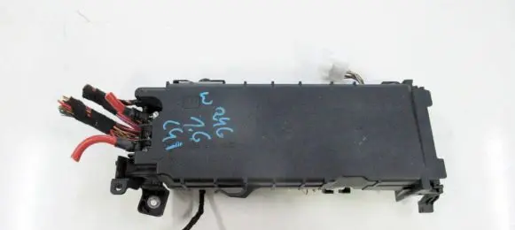 Mercedes-Benz B W246 W242 Fuse box set A2465400040