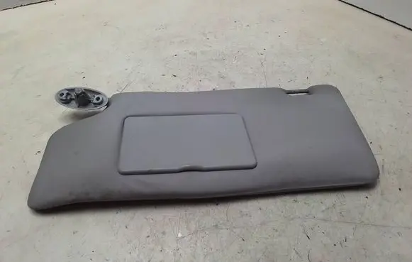 Ford Focus Sun visor