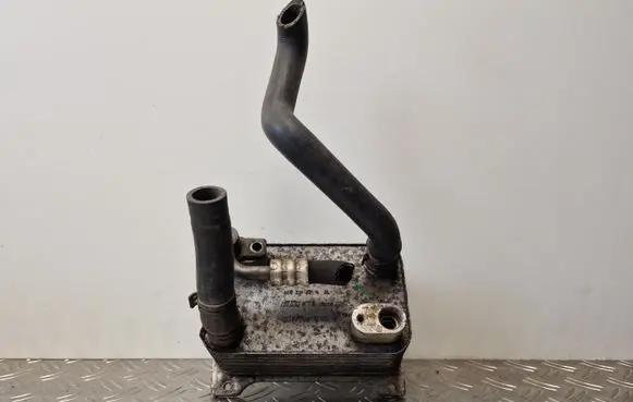 Audi A8 S8 D3 4E Transmission/gearbox oil cooler 4E0317021H