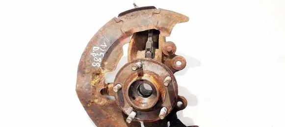 Volvo V50 Front wheel hub 