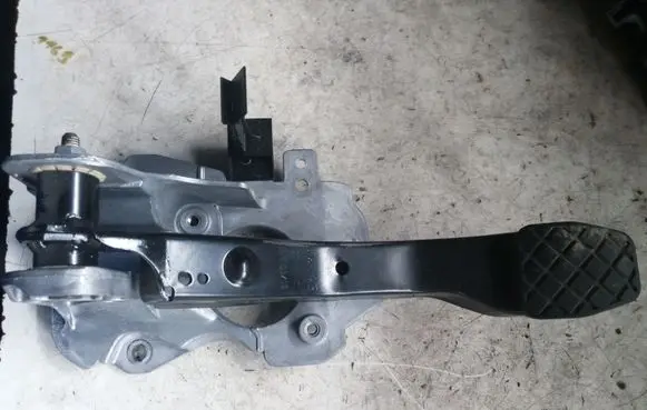 Audi A3 S3 A3 Sportback 8P Brake pedal 1K2721057AN 9999993 1K2721117G