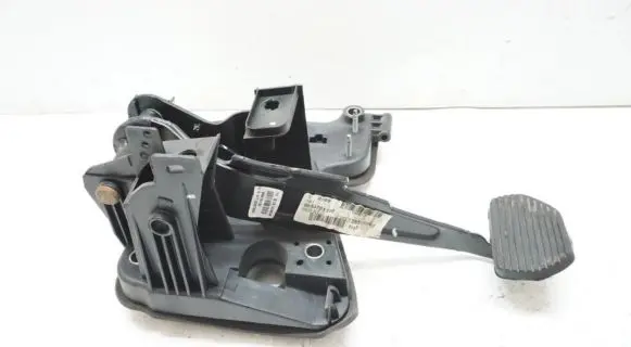 Citroen C5 Brake pedal 965475180