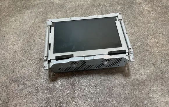 Jaguar XF X250 Screen/display/small screen 8X2310E889AD QFJG701A 081150480