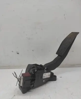 Opel Signum Accelerator throttle pedal 6PV00832200 9186724