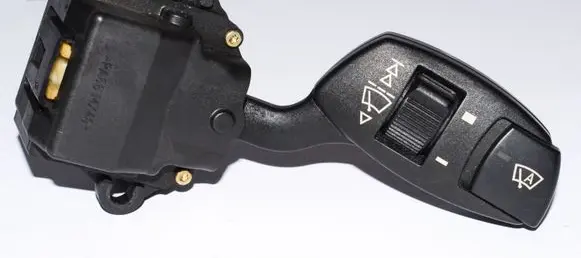 BMW 5 E60 E61 Wiper control stalk 6924106 608360 01206100