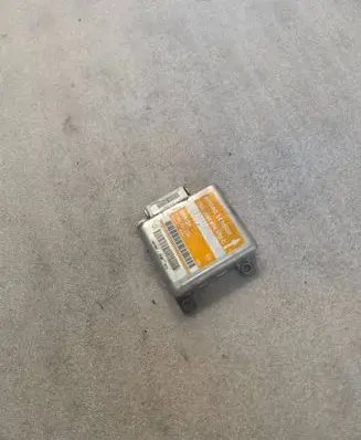 Audi A4 S4 B5 8D Airbag control unit/module 8A0959655C 0285001038