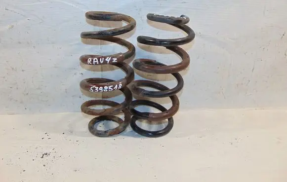 Toyota RAV 4 (XA30) Rear coil spring 4823142160