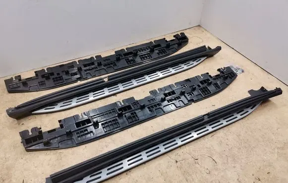 Mercedes-Benz GLE W167 Thresholds for All-terrain vehicles A1676986200 A1676986100