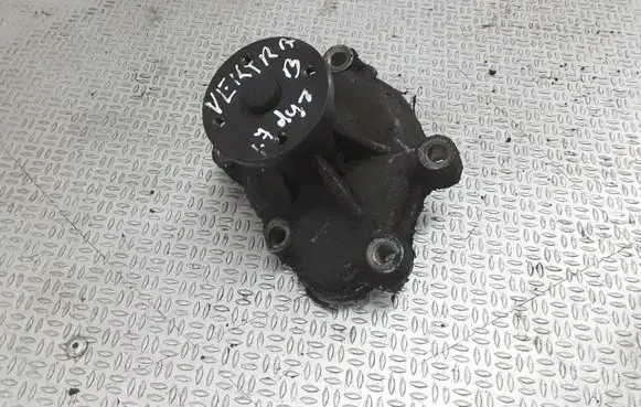 Opel Vectra B Water pump