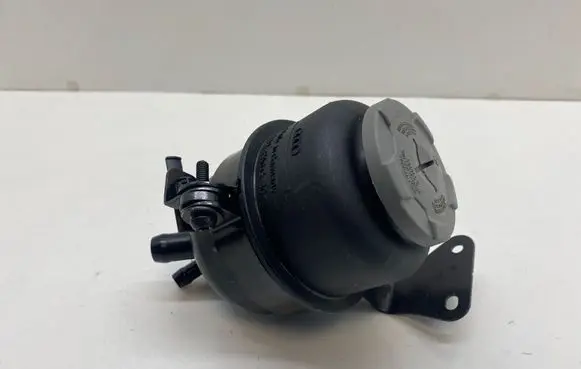 Audi A5 Sportback 8TA Power steering fluid tank/reservoir 