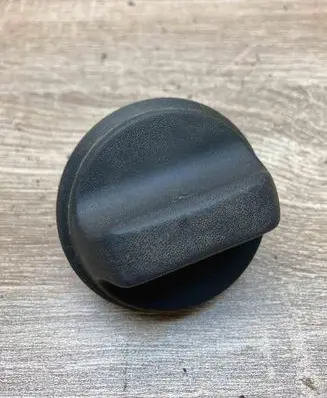 Renault Clio II Fuel tank filler cap 7700807379J
