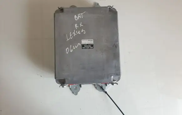 Lexus RX 330 - 350 - 400H Battery control module 8989248010