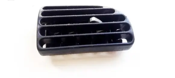 Peugeot 406 Dash center air vent grill 223349