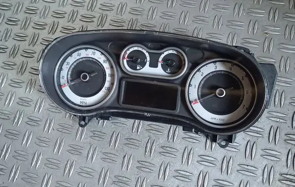 Speedometer (instrument cluster)