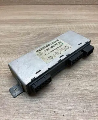 Mercedes-Benz C W202 Alarm control unit/module 2028204126