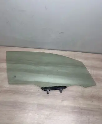 Toyota C-HR II Front door window glass four-door 43R010202