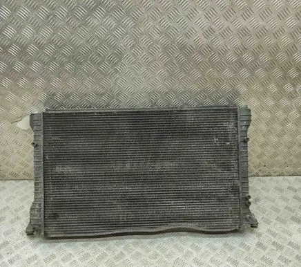 Volkswagen Phaeton Coolant radiator 3D0121253F