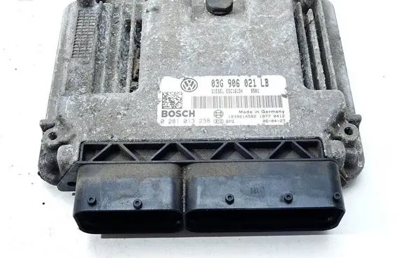 Skoda Octavia Mk2 (1Z) Engine control unit/module ECU 03G906021CB