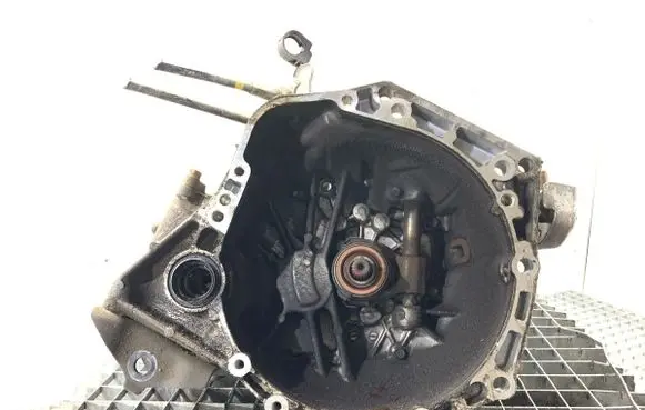 Toyota Yaris Manual 5 speed gearbox 