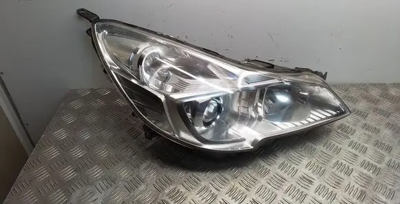 Subaru Legacy Headlight/headlamp
