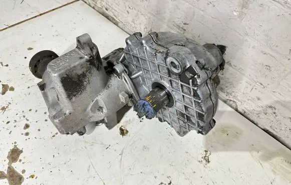 Volvo XC90 Gearbox transfer box case 1023829