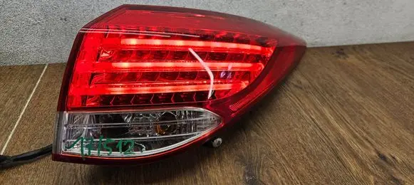 Hyundai i40 Rear/tail lights 924023Z0